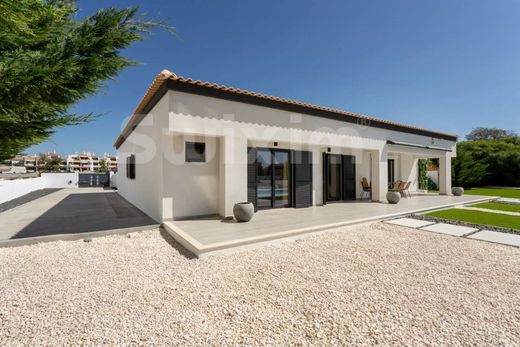 Luxury home in Armação de Pêra, Silves
