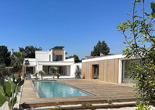 Villa in Gujan-Mestras, Gironde