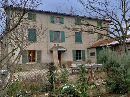 Luxury home in Grézieu-la-Varenne, Rhône