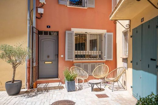 Daire Saint-Tropez
, Var