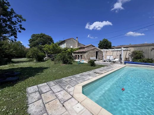 Luxury home in Montélimar, Drôme
