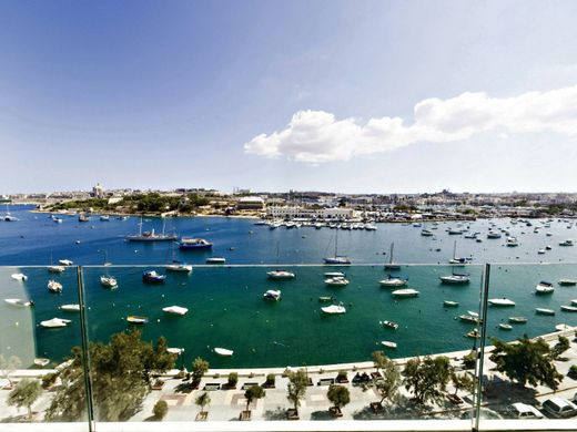 Квартира, Слима