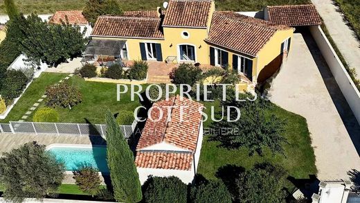 Casa di lusso a Rochefort-du-Gard, Gard