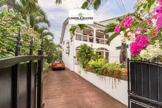 ‏בתי יוקרה ב  Saint-Pierre, Réunion