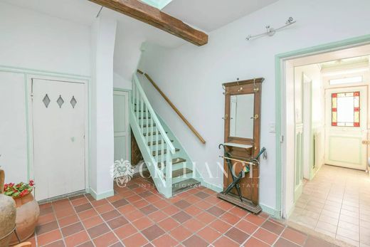 Luxury home in Maisons-Laffitte, Yvelines