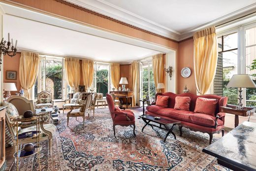 아파트 / La Muette, Auteuil, Porte Dauphine, Paris