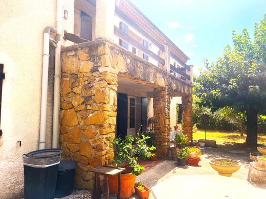 Luxury home in Saint-Mitre-les-Remparts, Bouches-du-Rhône