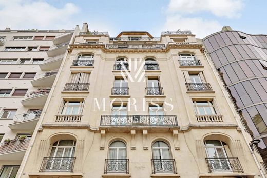 Apartment / Etagenwohnung in La Muette, Auteuil, Porte Dauphine, Paris