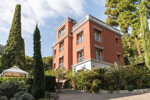 Luxury home in Èze, Alpes-Maritimes