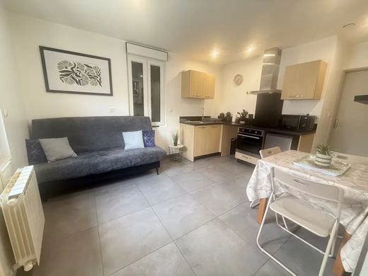 Edificio en Saint-Jean-de-Maurienne, Saboya