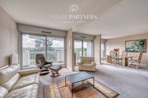 ‏דירה ב  Saint-Germain-en-Laye, Yvelines