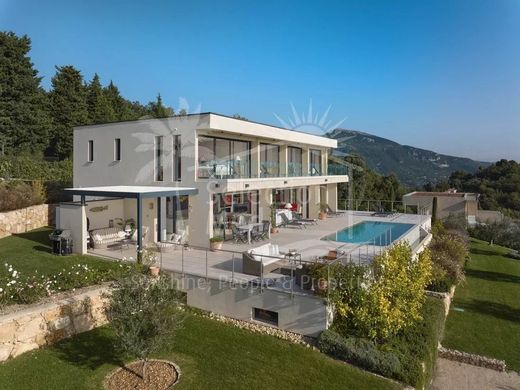 Maison de luxe à Châteauneuf-Grasse, Alpes-Maritimes