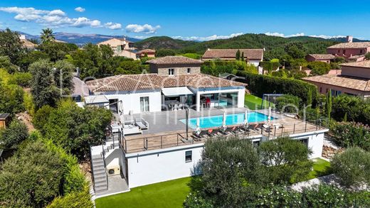 Villa in Les Adrets-de-l'Estérel, Var