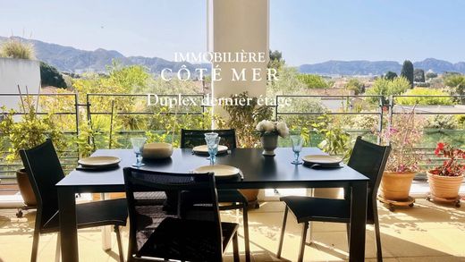 Apartment in Marseille, Bouches-du-Rhône