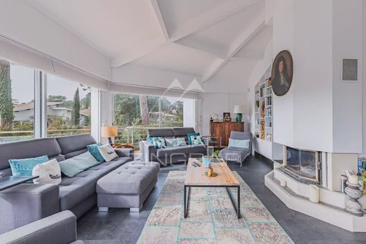 Luxury home in Arcachon, Gironde