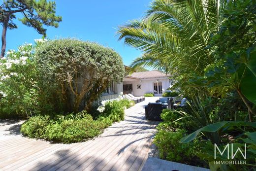 Luxury home in Cap Ferret, Gironde
