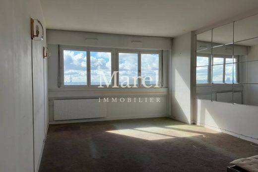 Appartamento a Courbevoie, Hauts-de-Seine