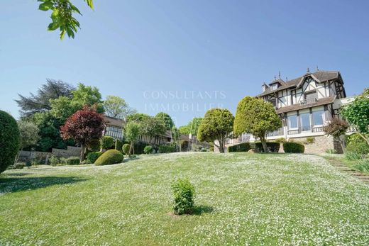 Luxury home in Saint-Cloud, Hauts-de-Seine
