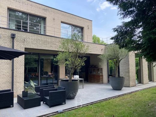 Luxury home in Mouvaux, North