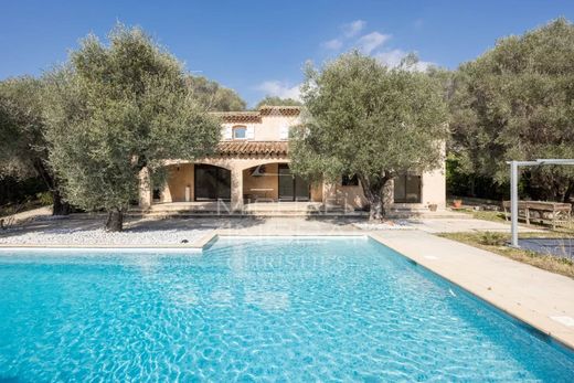 Villa in Mougins, Alpes-Maritimes