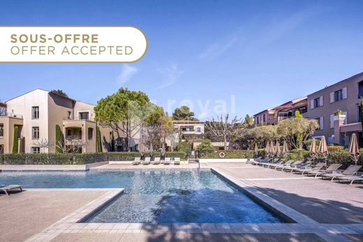 Apartment in Mougins, Alpes-Maritimes