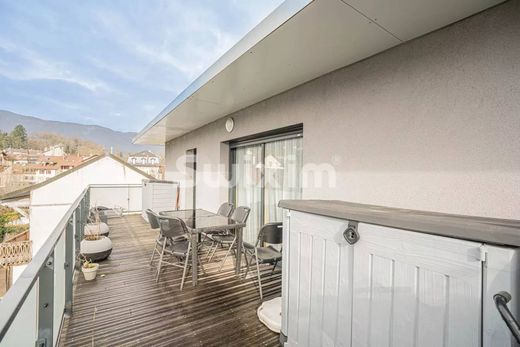 Apartment in Divonne-les-Bains, Ain