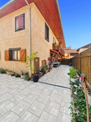 Luksusowy dom w Aix-les-Bains, Savoy