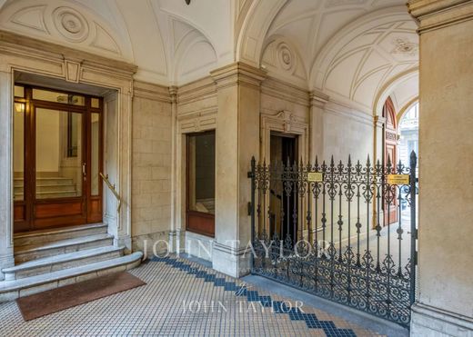 Apartment in Milan, Lombardy