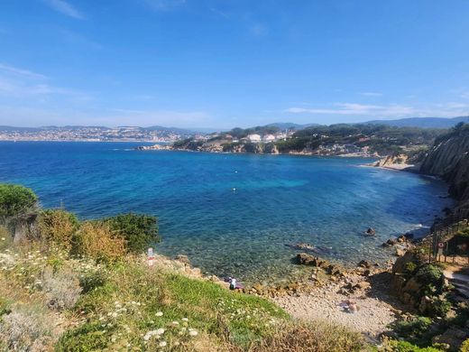 Apartment in Sanary-sur-Mer, Var