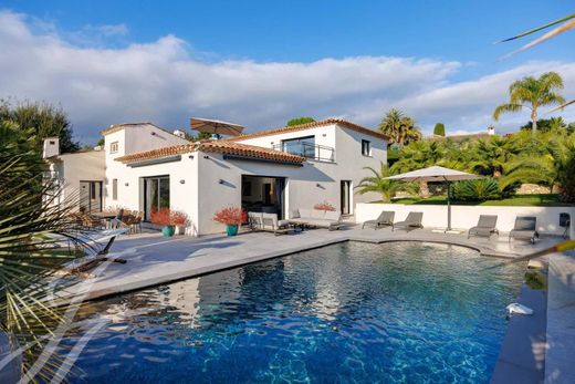 Maison de luxe à La Colle-sur-Loup, Alpes-Maritimes