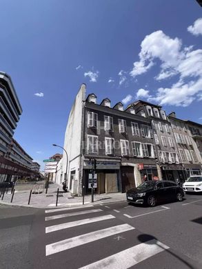 Edificio en Pau, Pirineos Atlánticos