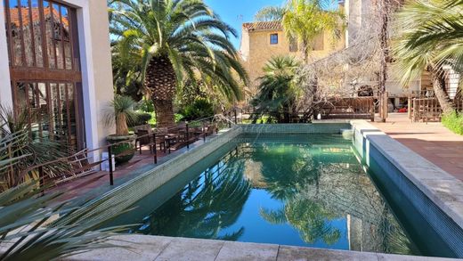 Maison de luxe à Servian, Hérault