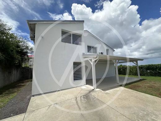 Villa a Petit-Bourg, Guadeloupe