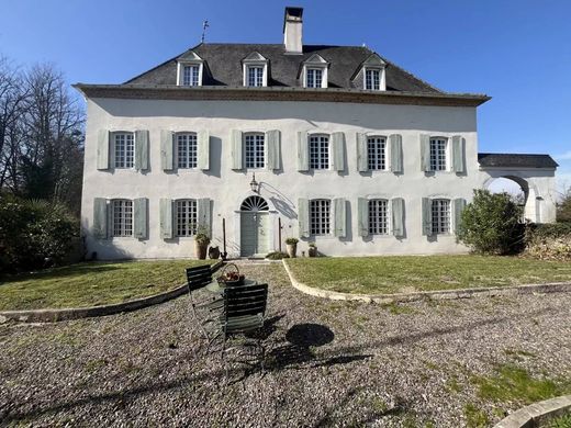 Luxury home in Sauveterre-de-Béarn, Pyrénées-Atlantiques