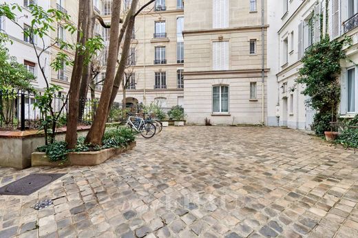 Apartament w Tour Eiffel, Invalides – Ecole Militaire, Saint-Thomas d’Aquin, Paris