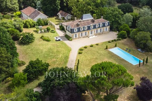 Château à Bordeaux, Gironde