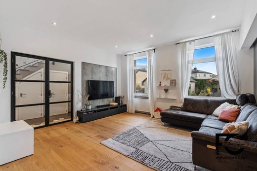 Luxury home for sale in Steinfort