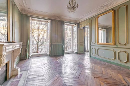 Apartment in Sorbonne, Jardin des Plantes, Saint-Victor, Paris