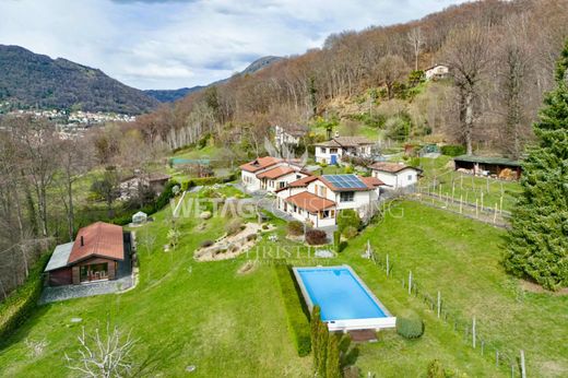 Villa a Vaglio, Lugano