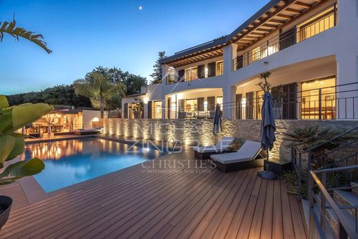 Villa in Cagnes-sur-Mer, Alpes-Maritimes