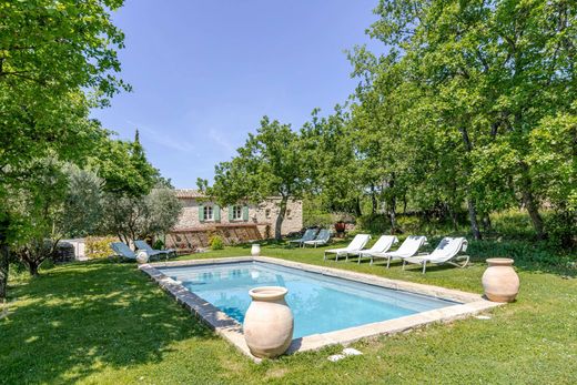 Rural or Farmhouse in Lacoste, Vaucluse