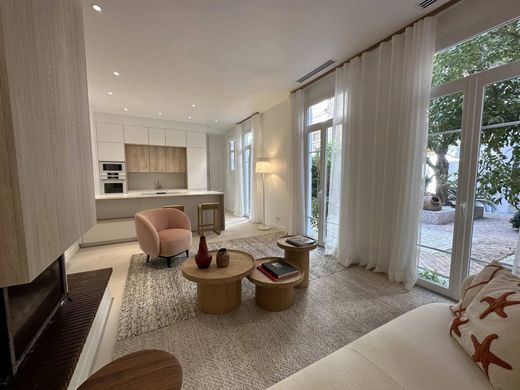 Luxury home in Cannes, Alpes-Maritimes