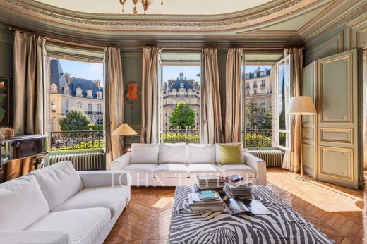Piso / Apartamento en Champs-Elysées, Madeleine, Triangle d’or, Paris