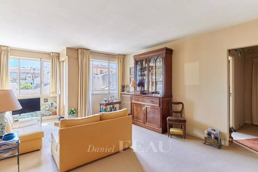 Apartment in Boulogne-Billancourt, Hauts-de-Seine