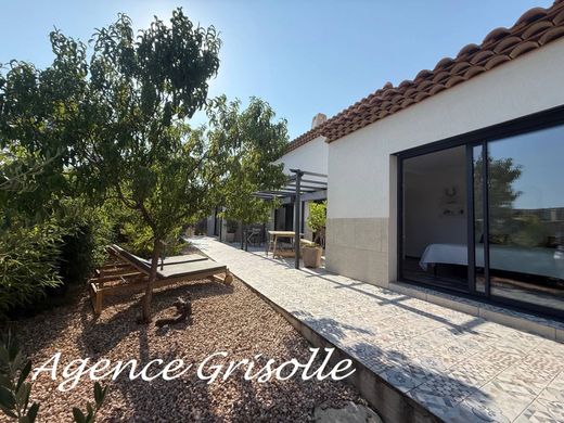 Villa in Sainte-Anastasie-sur-Issole, Var