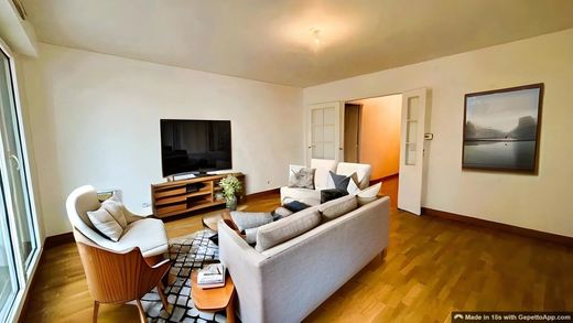 Apartament w Rueil-Malmaison, Hauts-de-Seine