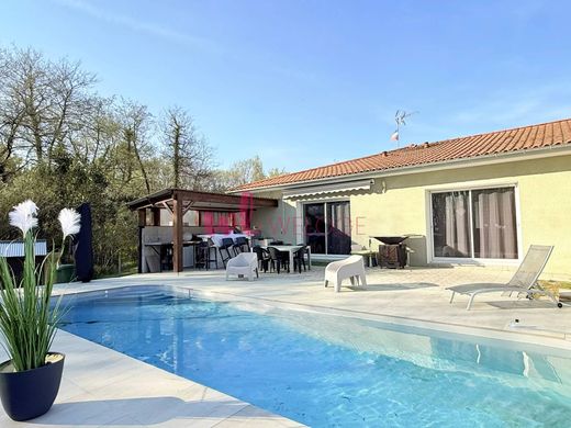 Элитный дом, Rivière, Landes