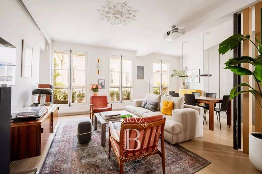 Apartment in Provence-Opéra – Grands Boulevards, Paris