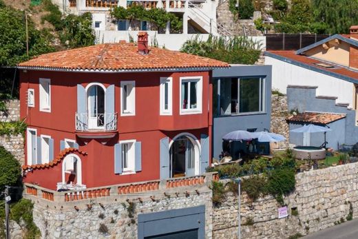 Luxury home in La Turbie, Alpes-Maritimes