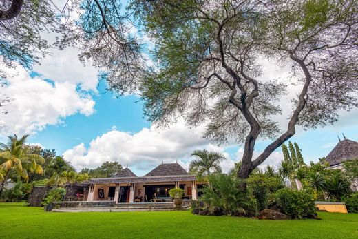 Villa in Tamarin, Black River District